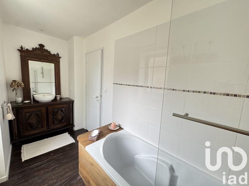 Maison - 127 m² - 6 pièces