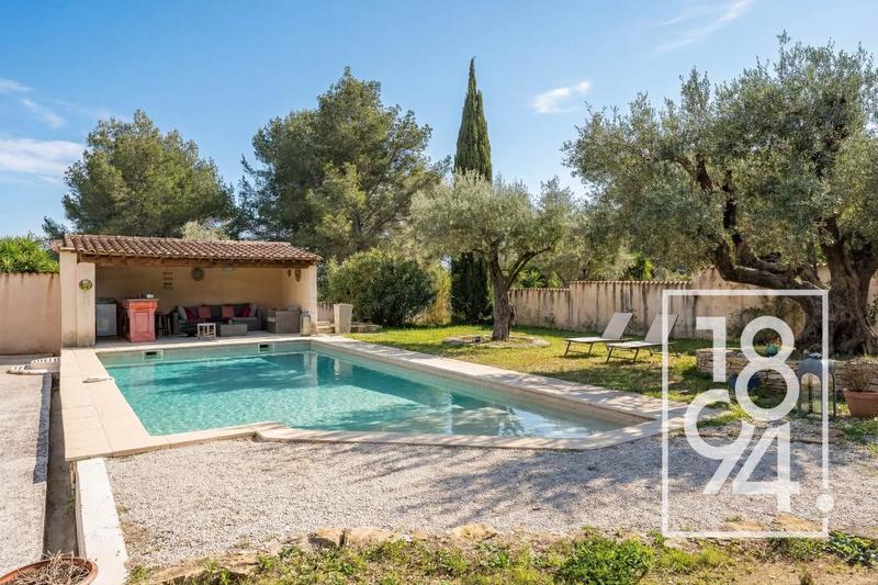 Maison - 136 m² - 5 pièces