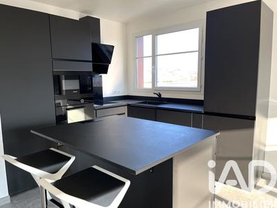 Appartement - 64 m² - 3 pièces