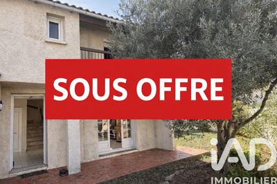 Maison - 90 m² - 6 pièces