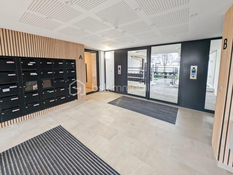 Appartement - 61 m² - 3 pièces