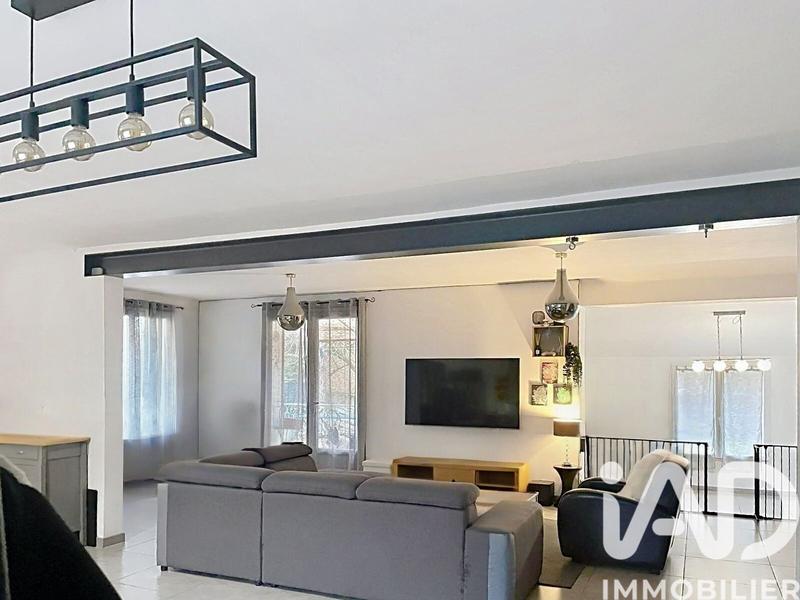 Maison - 137 m² - 4 pièces