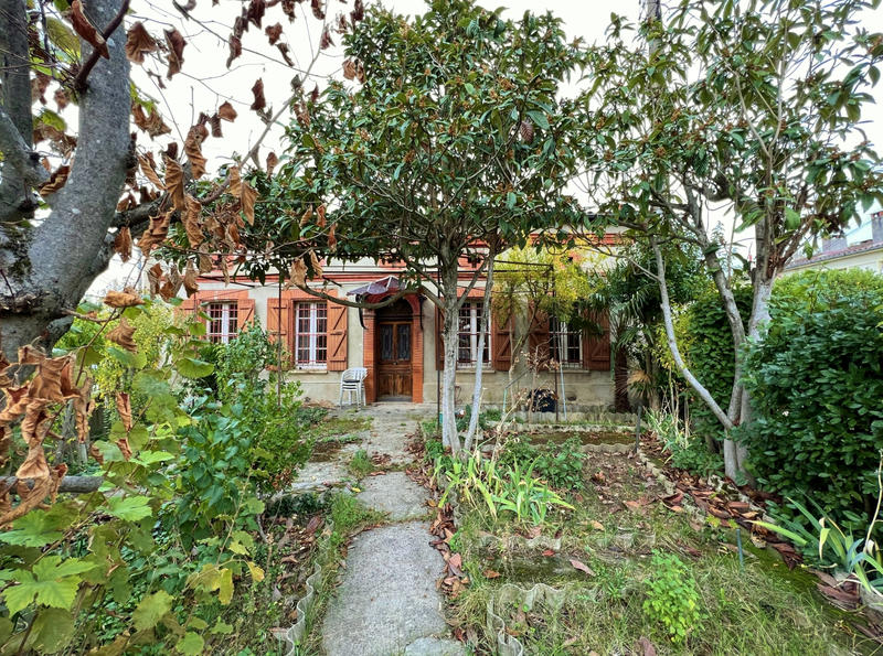 Maison - 182 m² - 7 pièces