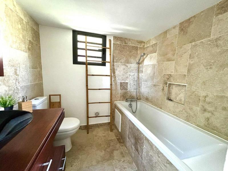 Villa - 140 m² - 4 pièces