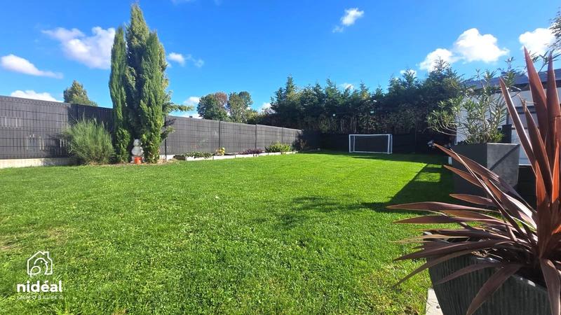 Maison - 139 m² - 6 pièces