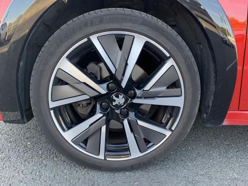 Peugeot 208 II PureTech 100 s&amp;amp;S Gt Line