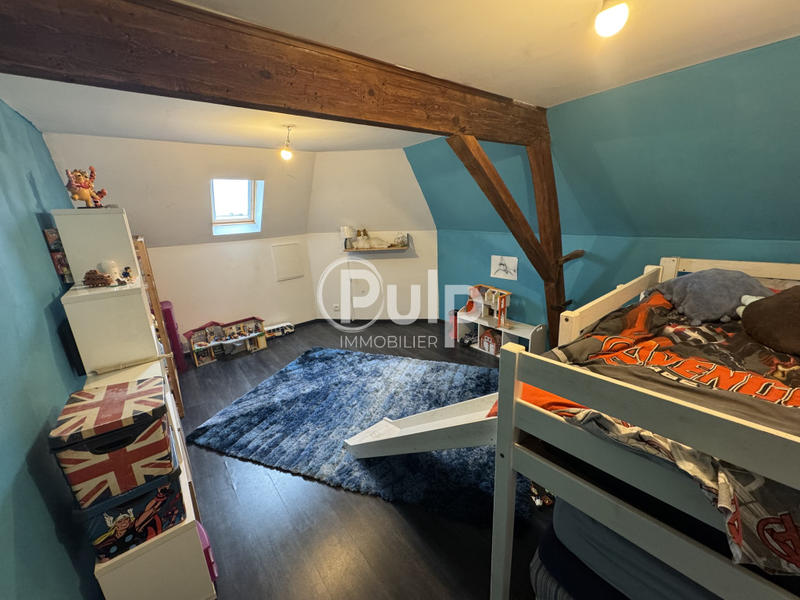 Maison - 204 m² - 7 pièces