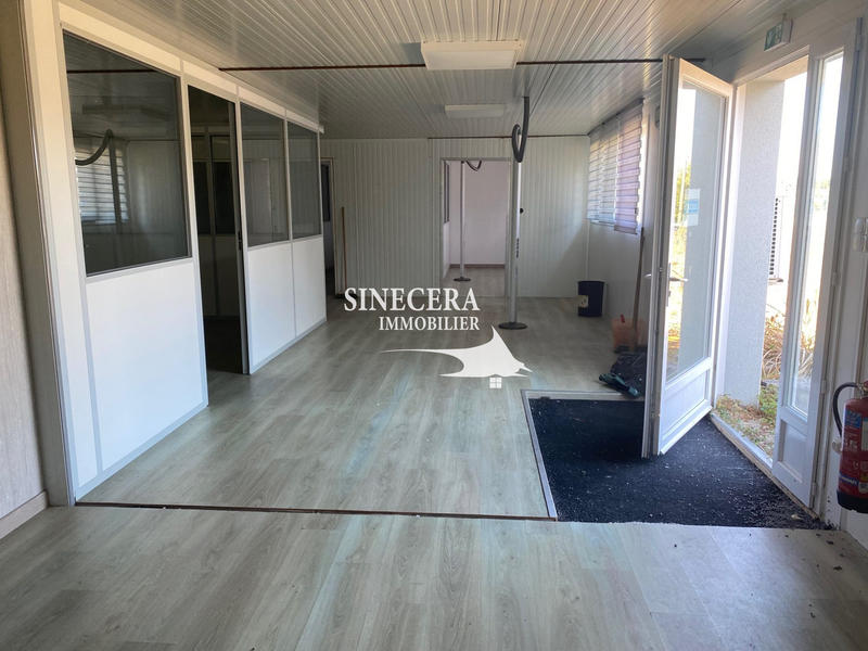 Local commercial - 310 m²