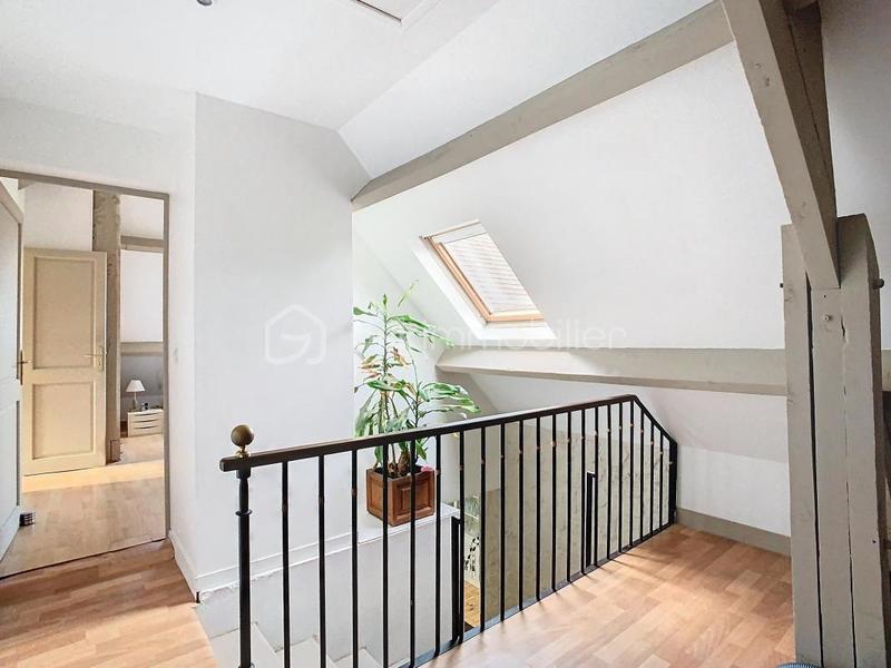 Maison - 172 m² - 6 pièces