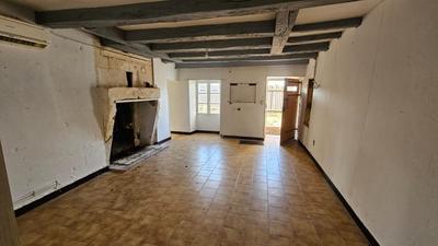 Maison ancienne - 74 m² - 2 pièces