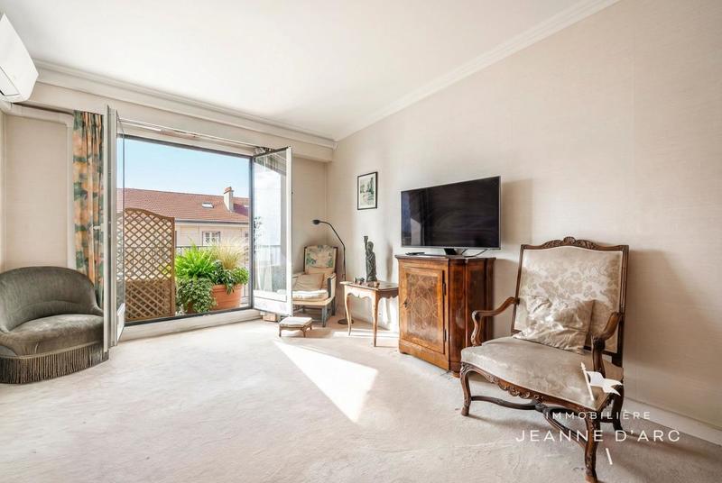 Appartement - 121 m² - 4 pièces