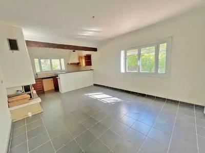 Villa - 96 m² - 5 pièces