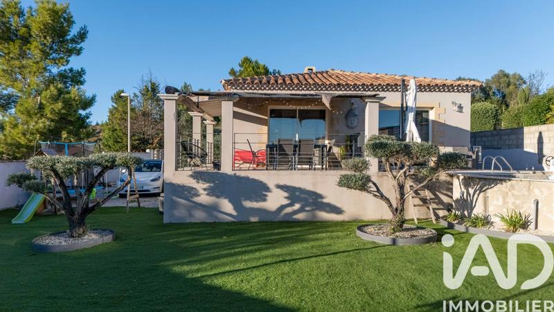 Maison - 120 m² - 5 pièces