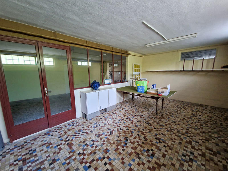 Maison - 175 m² - 6 pièces