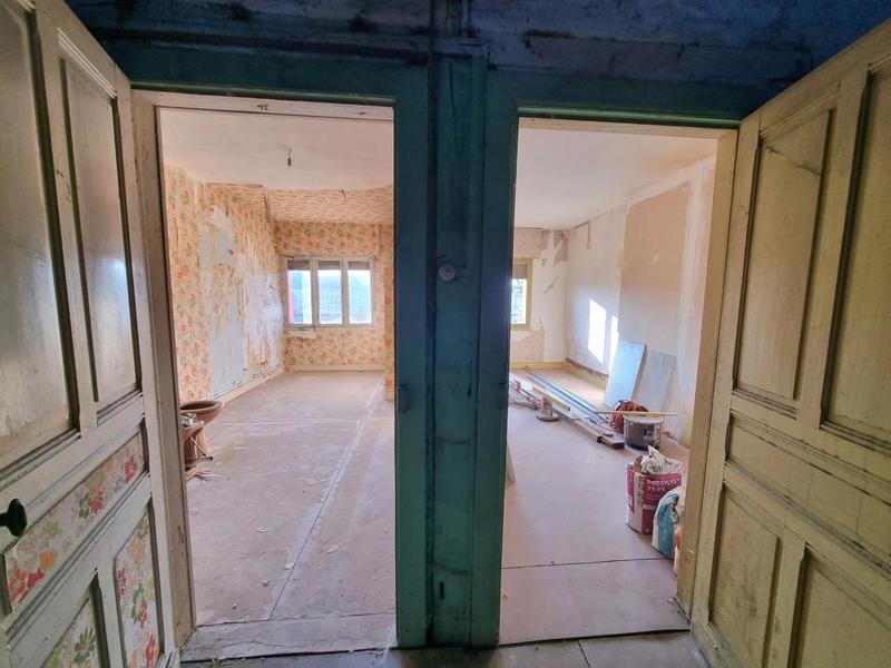 Maison - 296 m² - 13 pièces