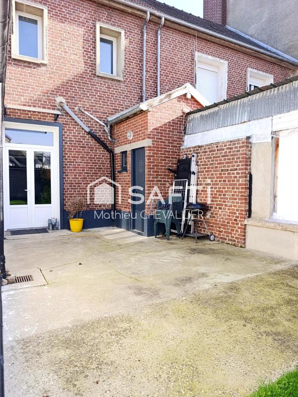 Maison - 96 m² - 5 pièces