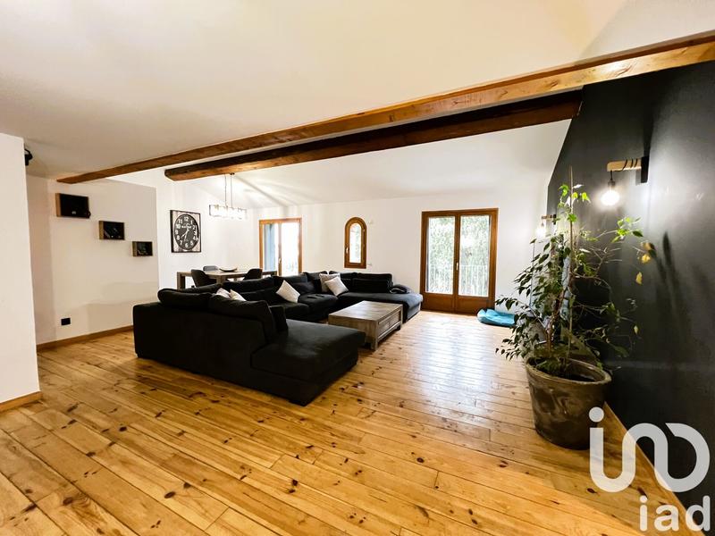 Maison - 175 m² - 6 pièces
