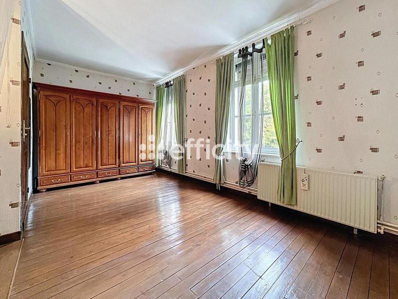 Maison bourgeoise - 200 m² - 6 pièces