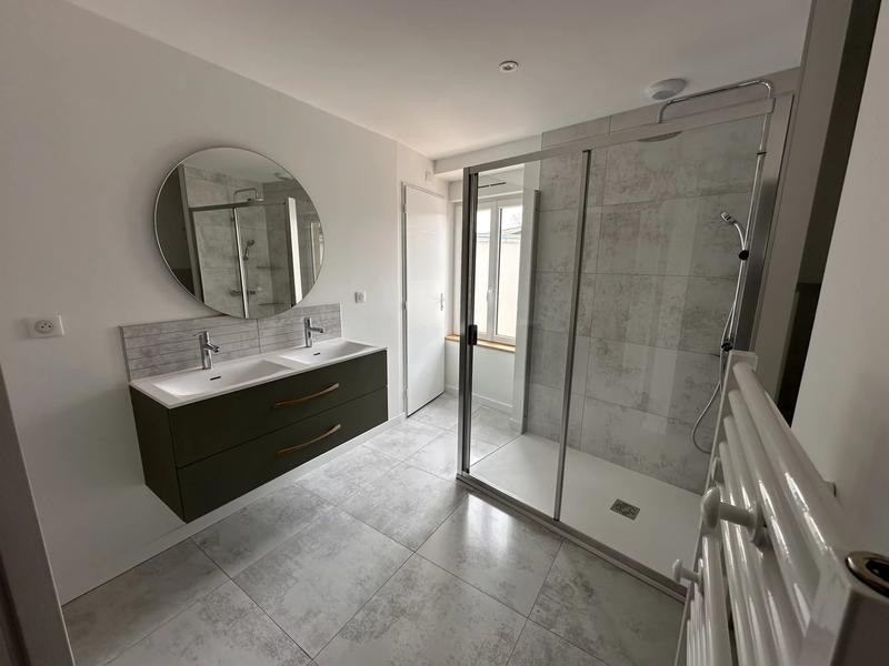 Maison - 93 m² - 4 pièces