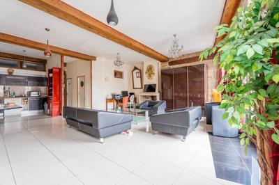 Appartement - 107 m² - 3 pièces