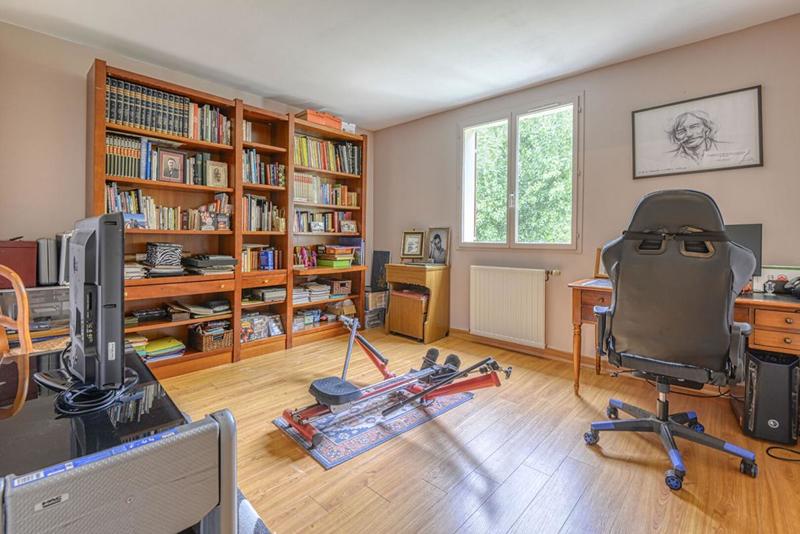 Appartement - 134 m² - 5 pièces