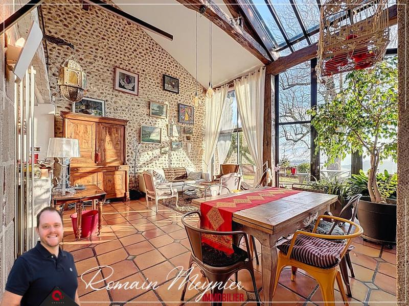 Mas - 183 m² - 5 pièces