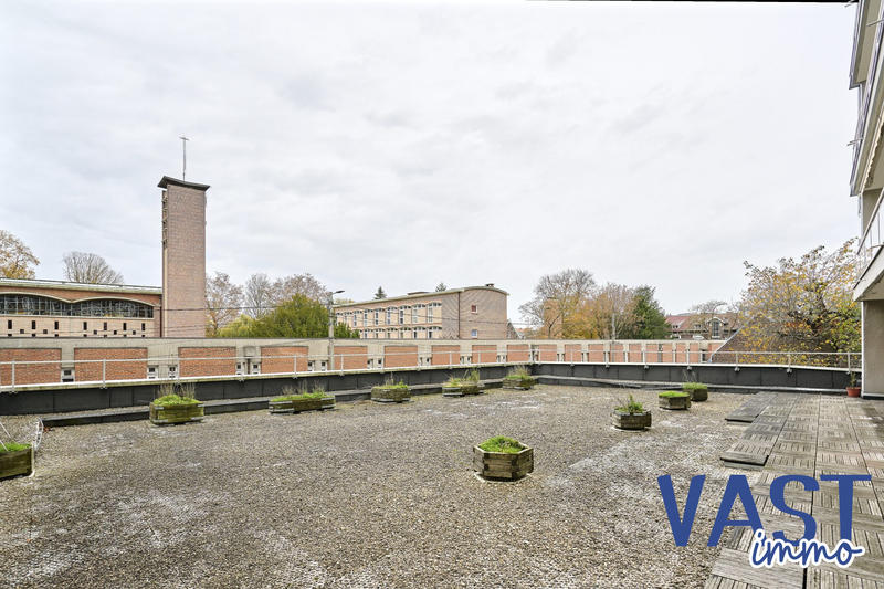 Appartement - 122 m² - 4 pièces