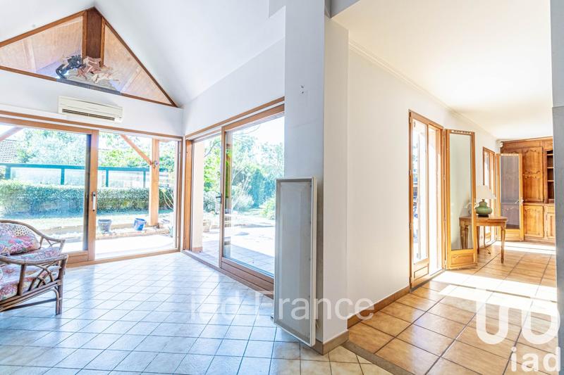Maison - 192 m² - 8 pièces