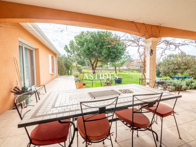 Maison contemporaine - 180 m² - 6 pièces