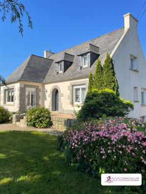 Maison - 170 m² - 7 pièces