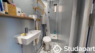 Chambre - 13 m² - 1 pièce