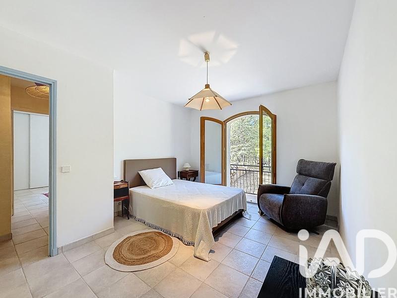 Maison - 150 m² - 4 pièces