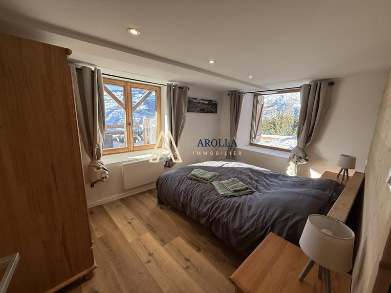 Châlet - 228 m² - 11 pièces