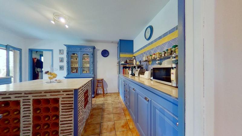 Maison - 170 m² - 8 pièces