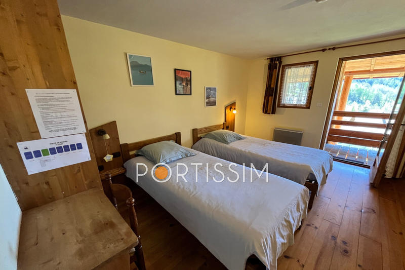 Local commercial - 700 m²