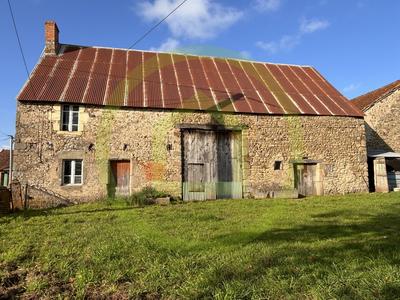 Grange - 250 m² - 2 pièces