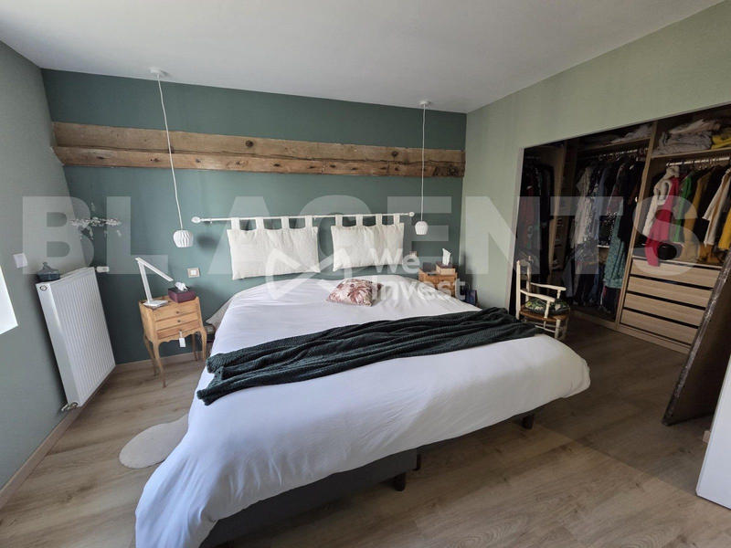 Maison - 804 m² - 28 pièces