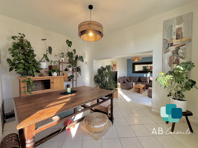 Maison - 81 m² - 4 pièces