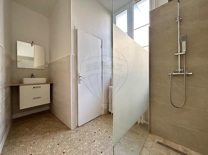 Appartement - 117 m² - 5 pièces