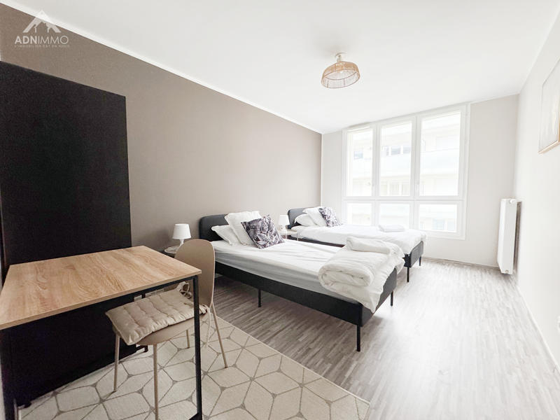 Appartement - 82 m² - 3 pièces