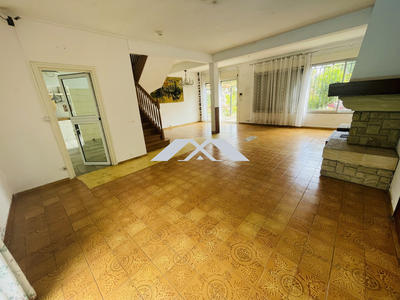 Villa - 254 m² - 7 pièces