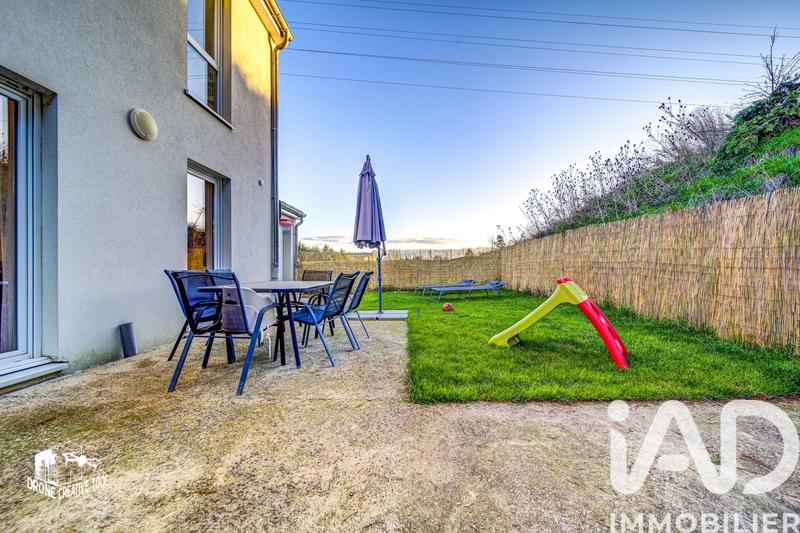 Maison - 90 m² - 5 pièces