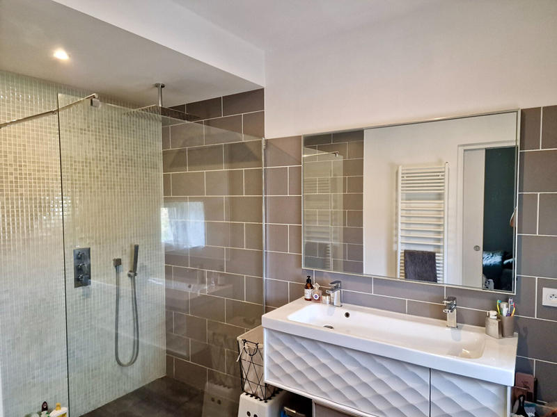 Maison - 262 m² - 9 pièces