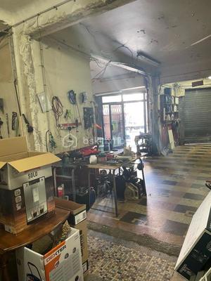 Bureau - 120 m² - 1 pièce