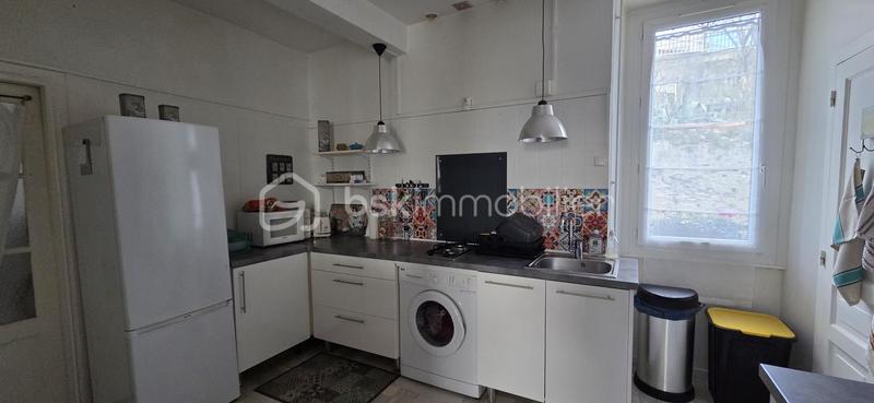 Maison - 101 m² - 6 pièces