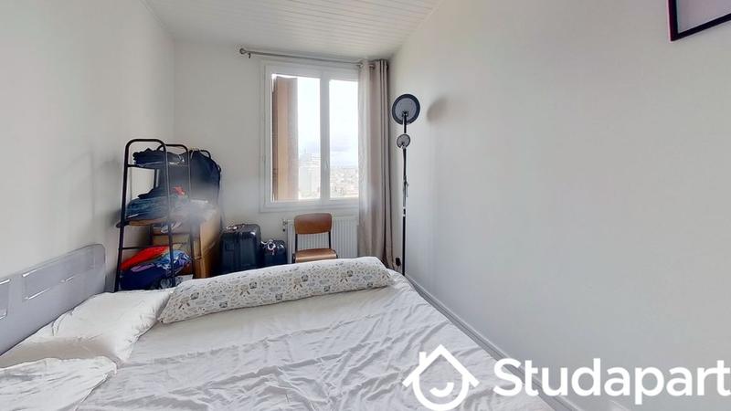 Chambre - 63 m² - 1 pièce