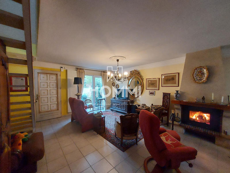 Maison - 131 m² - 6 pièces