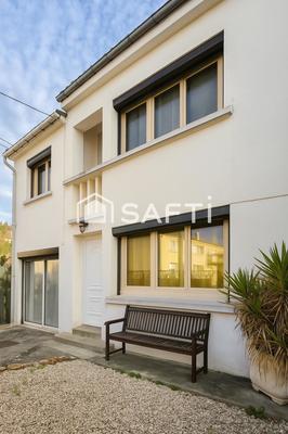 Maison de ville - 93 m² - 4 pièces