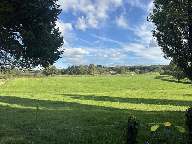 Maison - 225 m² - 8 pièces