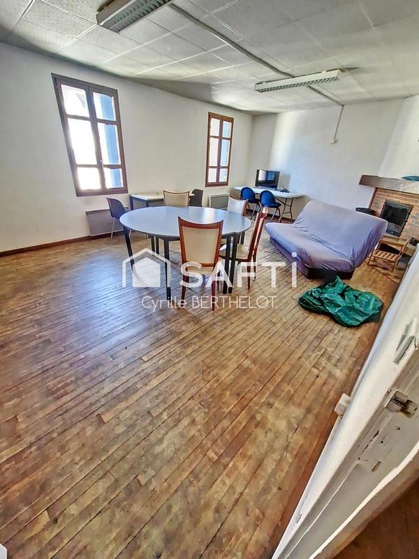 Maison - 150 m² - 8 pièces